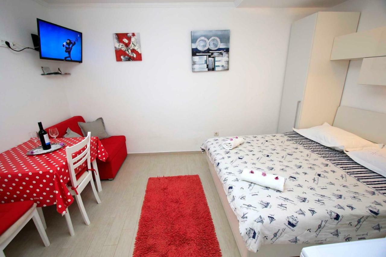 Apartmani Ivona & Ivo Makarska Kültér fotó